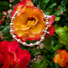 Load image into Gallery viewer, Sacred Heart of Mary Saint charm bracelet