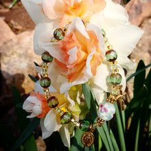 Load image into Gallery viewer, Peridot and Gold Rosary Bracelet