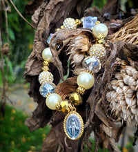 Load image into Gallery viewer, Blessed Mother Gold Bracelet