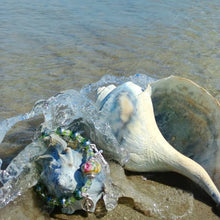 Load image into Gallery viewer, Peridot and Silver Rosary Bracelet